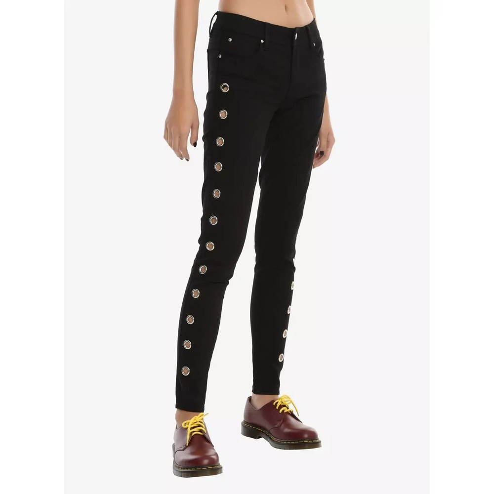 Tripp NYC‎ Skinny Jeans Women's 7 Black Silver Grommet Stretch Denim Goth Punk